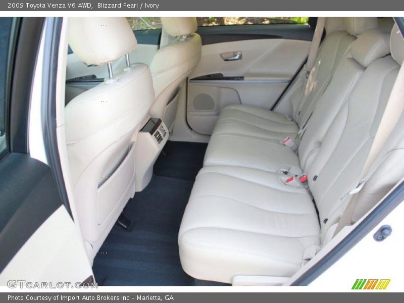 Blizzard Pearl / Ivory 2009 Toyota Venza V6 AWD