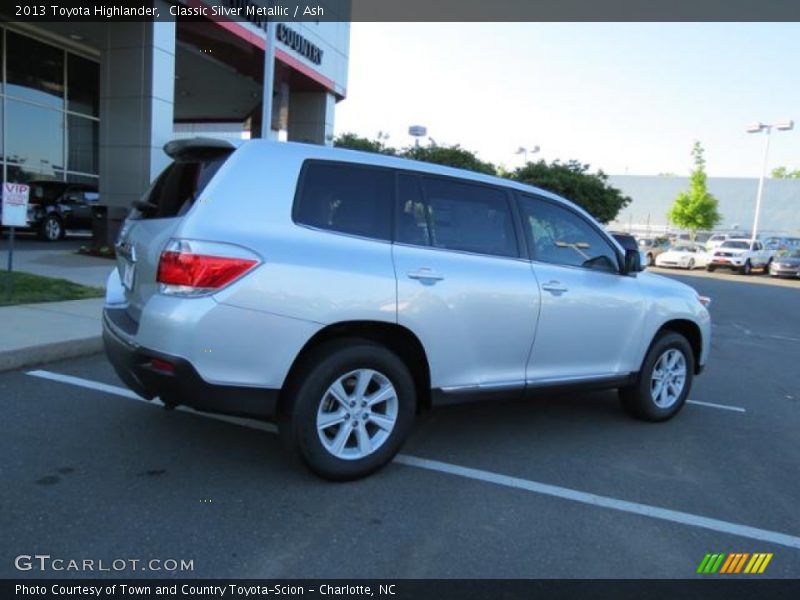 Classic Silver Metallic / Ash 2013 Toyota Highlander