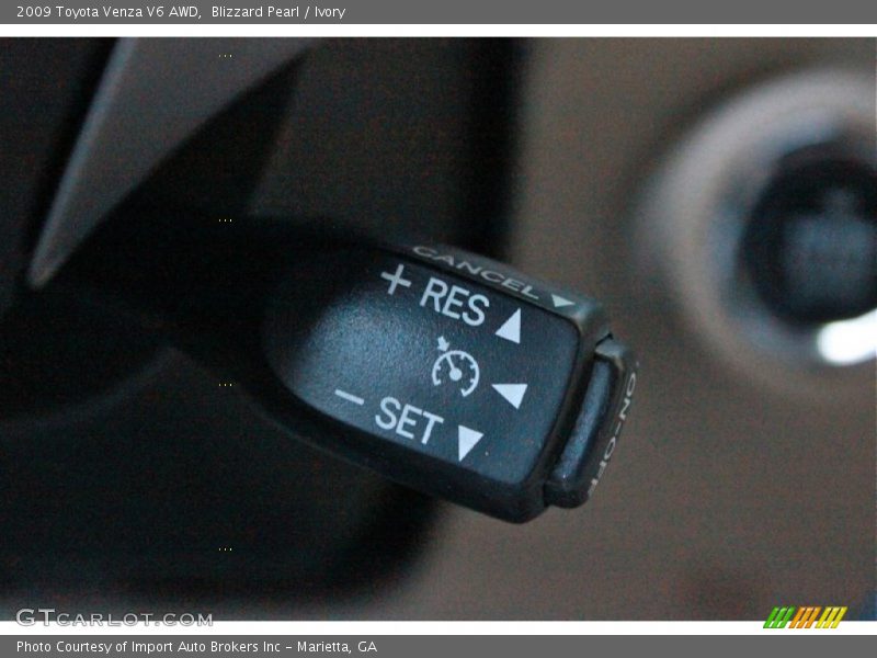 Blizzard Pearl / Ivory 2009 Toyota Venza V6 AWD