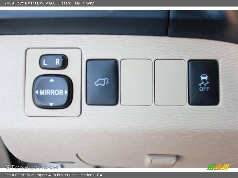 Blizzard Pearl / Ivory 2009 Toyota Venza V6 AWD