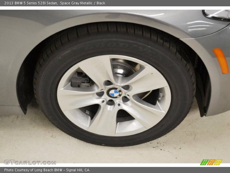 Space Gray Metallic / Black 2013 BMW 5 Series 528i Sedan