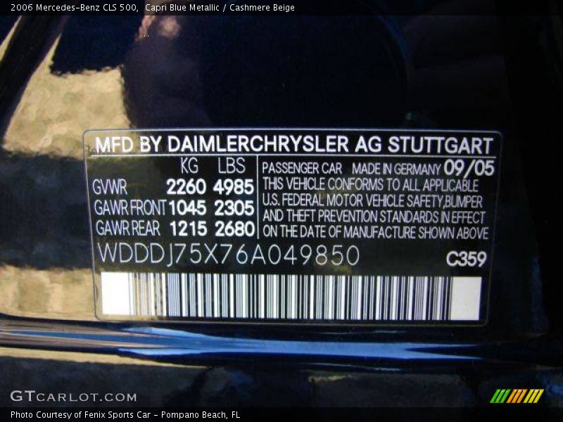 Capri Blue Metallic / Cashmere Beige 2006 Mercedes-Benz CLS 500