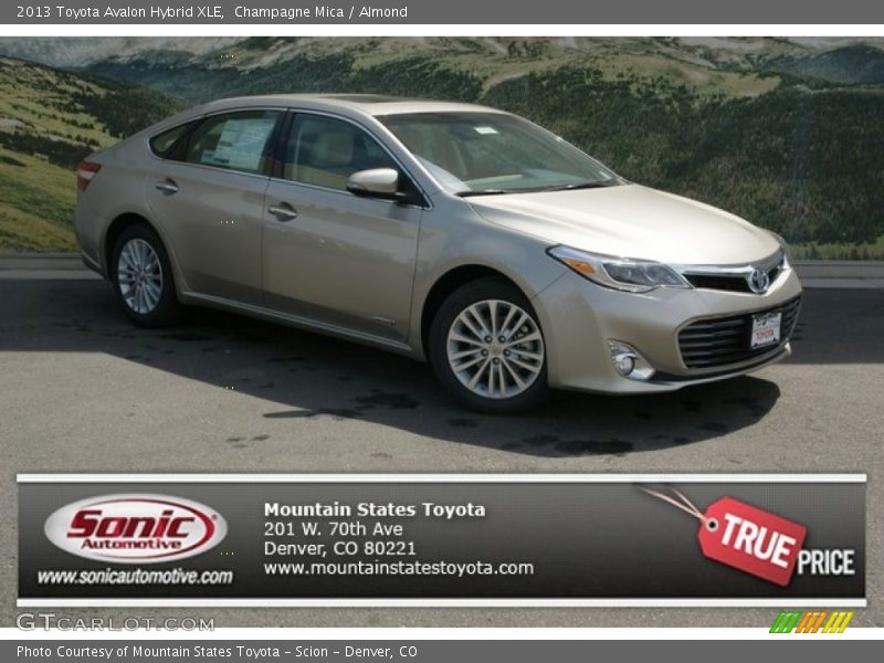 Champagne Mica / Almond 2013 Toyota Avalon Hybrid XLE