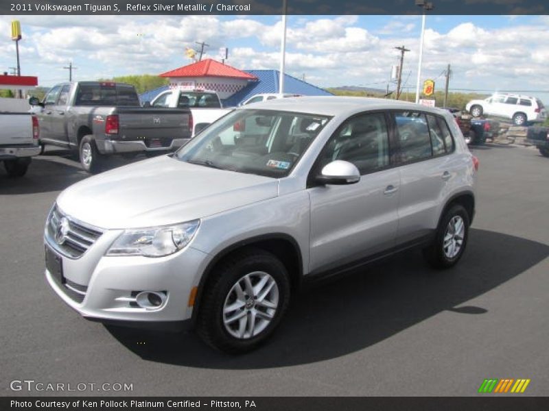 Reflex Silver Metallic / Charcoal 2011 Volkswagen Tiguan S