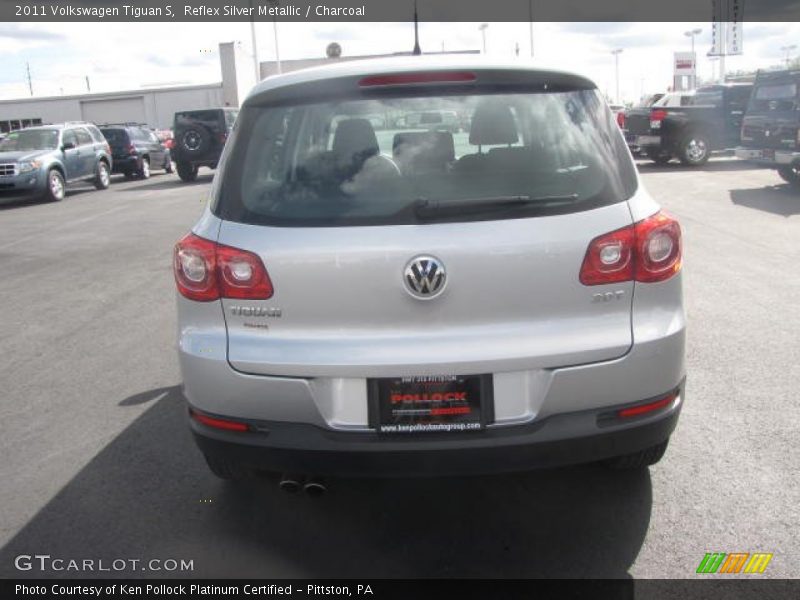 Reflex Silver Metallic / Charcoal 2011 Volkswagen Tiguan S