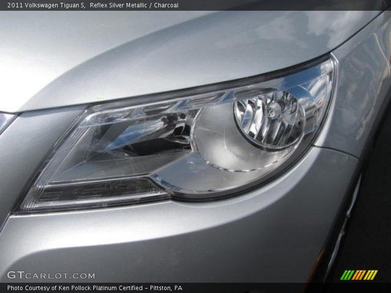 Reflex Silver Metallic / Charcoal 2011 Volkswagen Tiguan S