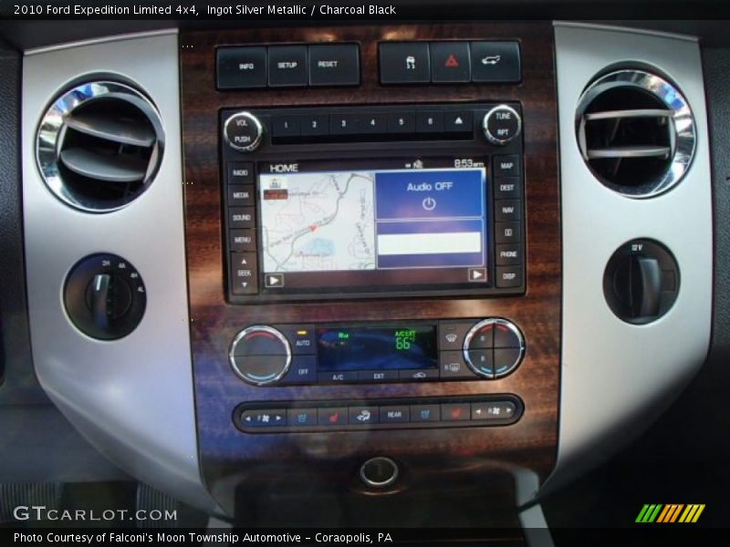 Ingot Silver Metallic / Charcoal Black 2010 Ford Expedition Limited 4x4