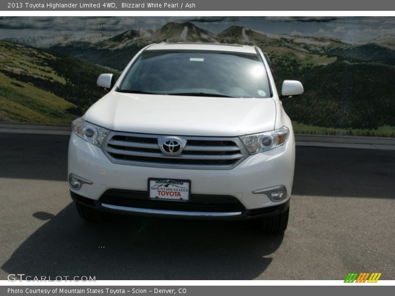 Blizzard White Pearl / Ash 2013 Toyota Highlander Limited 4WD