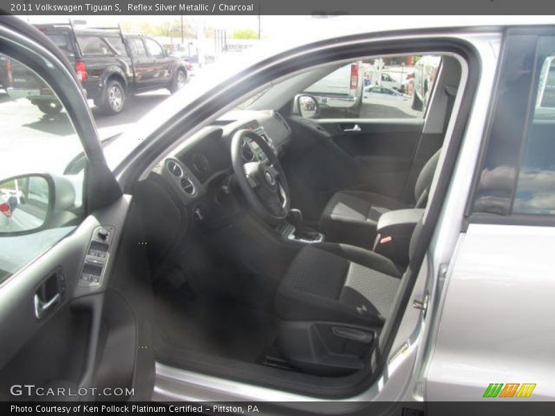 Reflex Silver Metallic / Charcoal 2011 Volkswagen Tiguan S