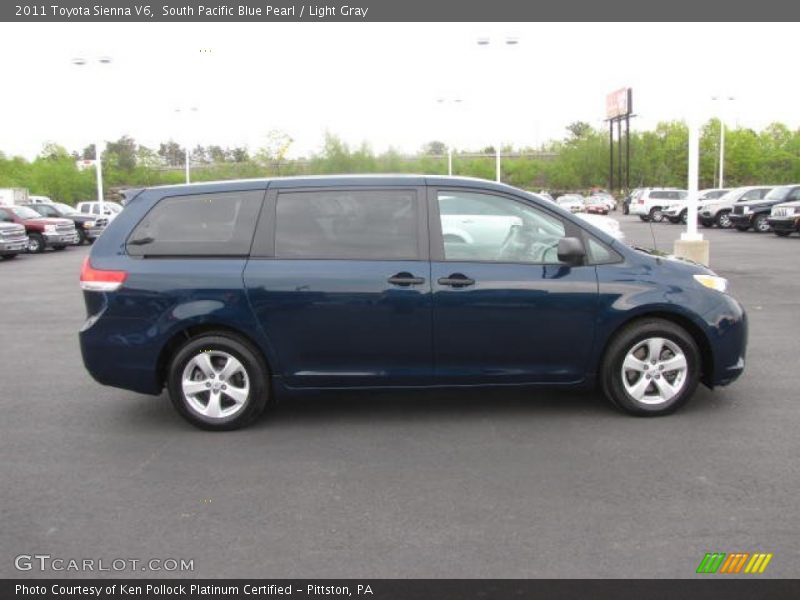 South Pacific Blue Pearl / Light Gray 2011 Toyota Sienna V6