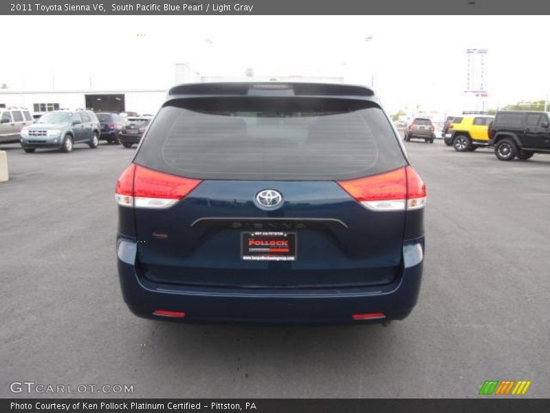 South Pacific Blue Pearl / Light Gray 2011 Toyota Sienna V6