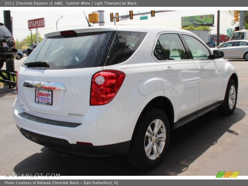 Summit White / Light Titanium/Jet Black 2011 Chevrolet Equinox LS AWD