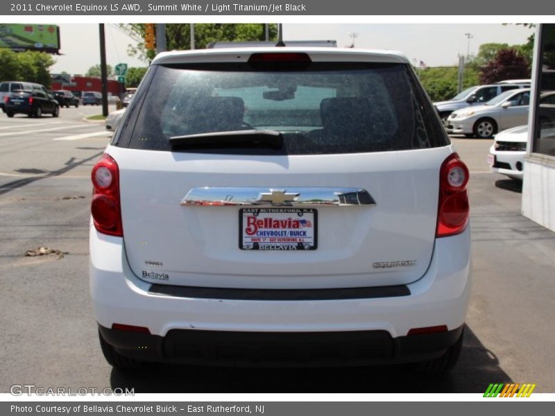 Summit White / Light Titanium/Jet Black 2011 Chevrolet Equinox LS AWD