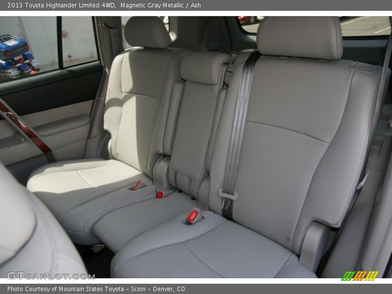 Magnetic Gray Metallic / Ash 2013 Toyota Highlander Limited 4WD