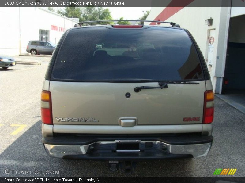 Sandalwood Metallic / Neutral/Shale 2003 GMC Yukon XL SLT 4x4