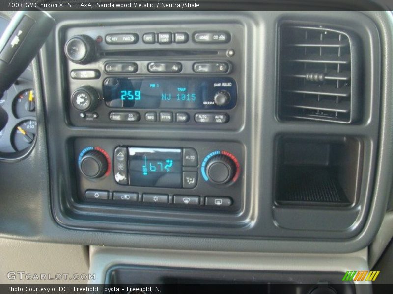 Sandalwood Metallic / Neutral/Shale 2003 GMC Yukon XL SLT 4x4