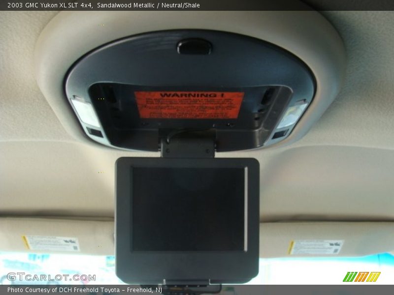 Sandalwood Metallic / Neutral/Shale 2003 GMC Yukon XL SLT 4x4