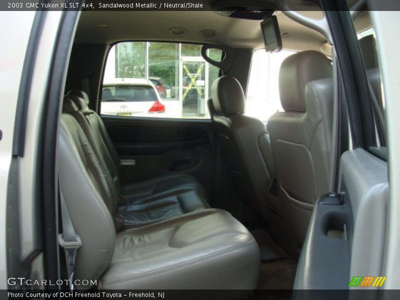Sandalwood Metallic / Neutral/Shale 2003 GMC Yukon XL SLT 4x4