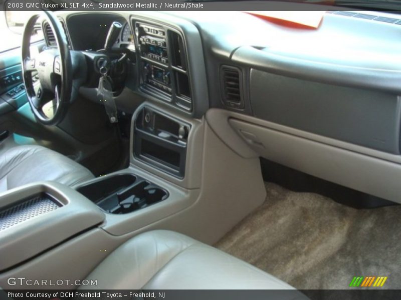 Sandalwood Metallic / Neutral/Shale 2003 GMC Yukon XL SLT 4x4