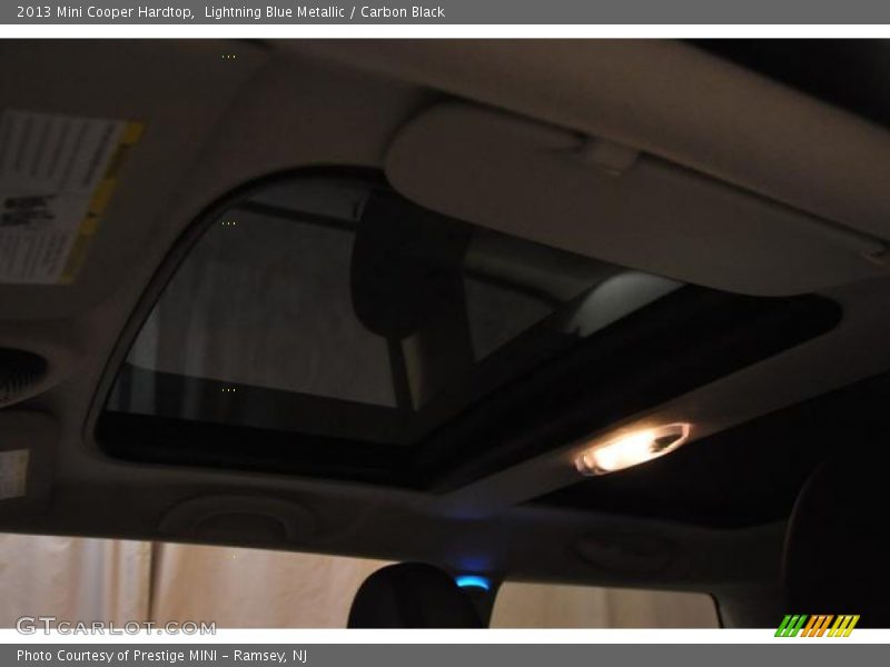Lightning Blue Metallic / Carbon Black 2013 Mini Cooper Hardtop