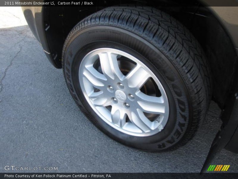 Carbon Pearl / Black 2011 Mitsubishi Endeavor LS