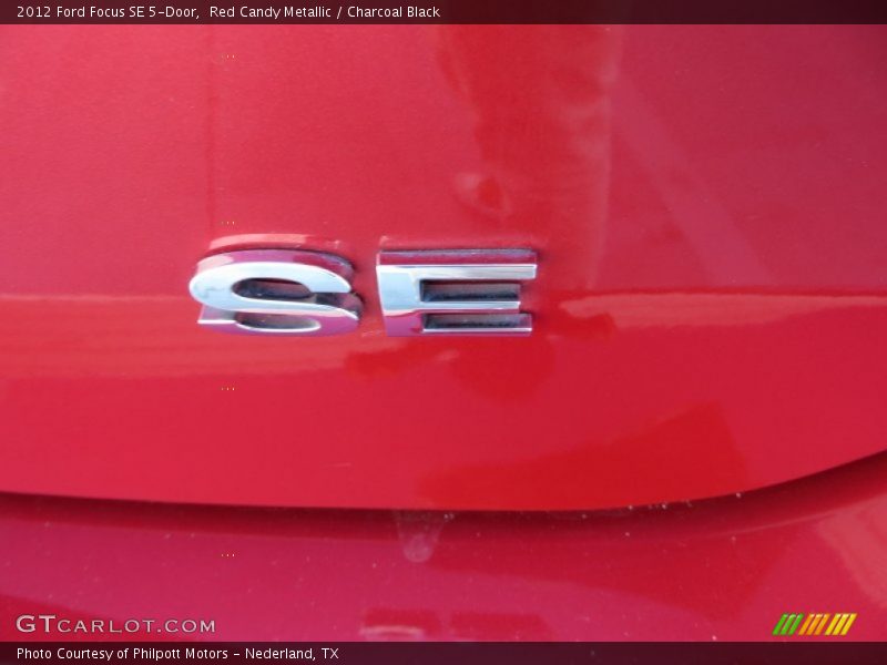Red Candy Metallic / Charcoal Black 2012 Ford Focus SE 5-Door