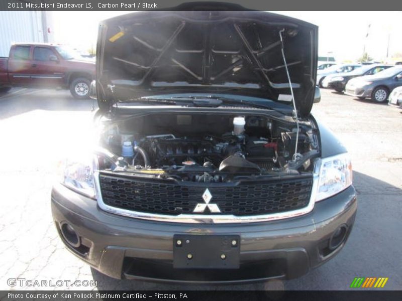 Carbon Pearl / Black 2011 Mitsubishi Endeavor LS