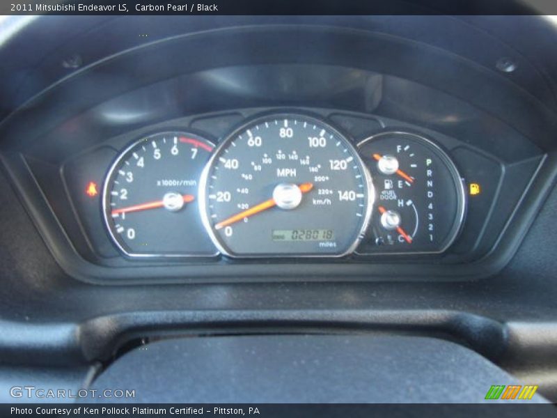 Carbon Pearl / Black 2011 Mitsubishi Endeavor LS