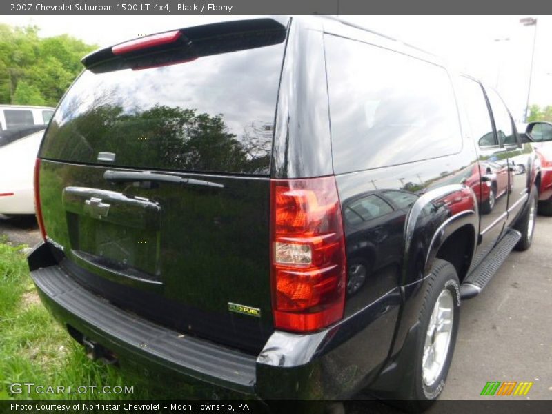 Black / Ebony 2007 Chevrolet Suburban 1500 LT 4x4