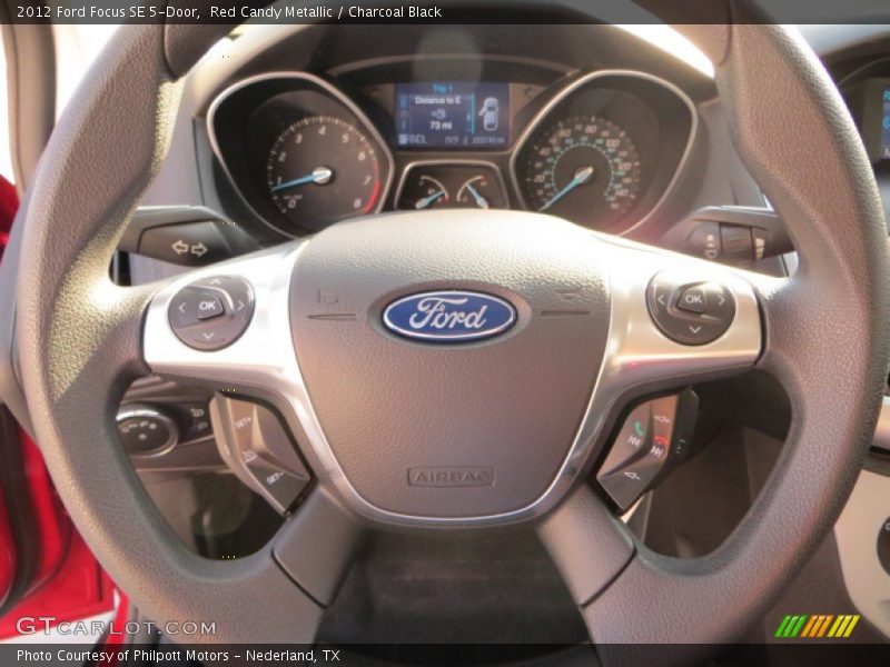  2012 Focus SE 5-Door Steering Wheel