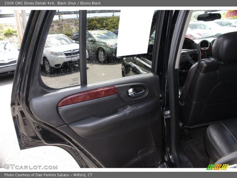 Black Onyx / Ebony Black 2006 GMC Envoy Denali 4x4