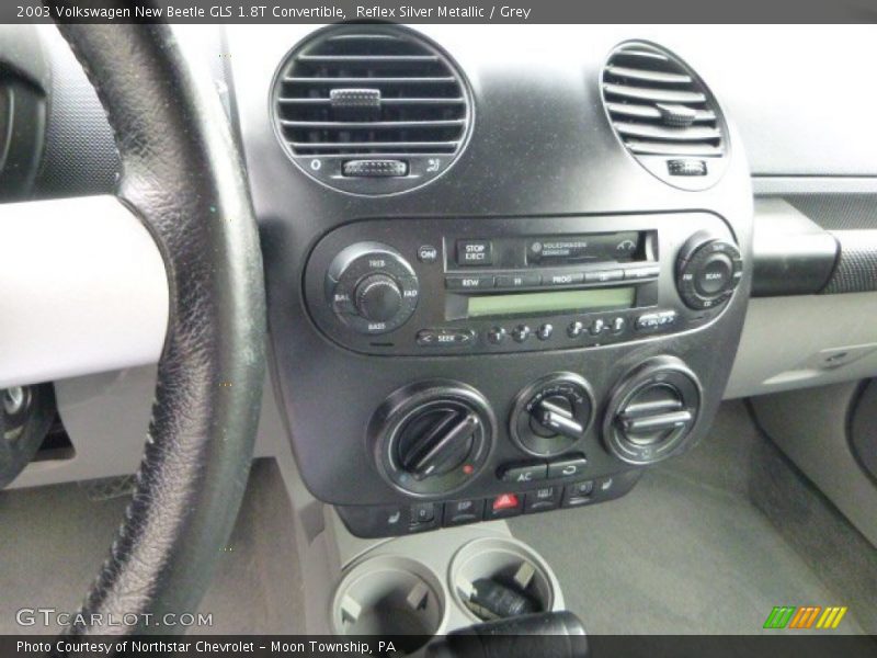 Reflex Silver Metallic / Grey 2003 Volkswagen New Beetle GLS 1.8T Convertible