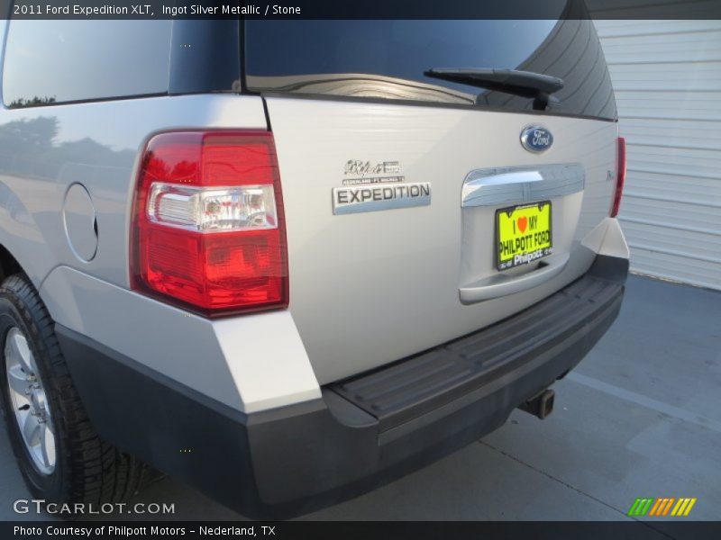 Ingot Silver Metallic / Stone 2011 Ford Expedition XLT