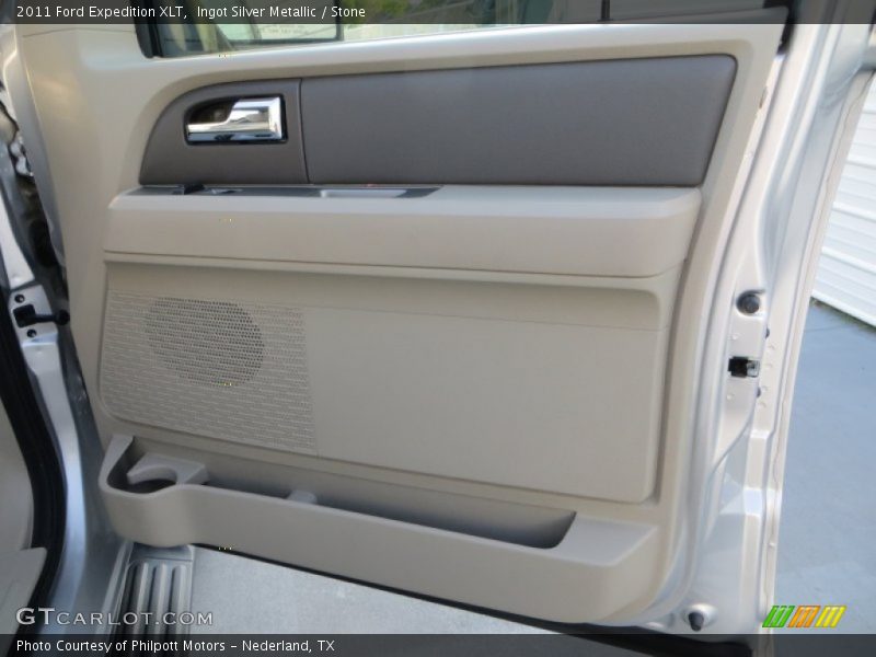 Ingot Silver Metallic / Stone 2011 Ford Expedition XLT