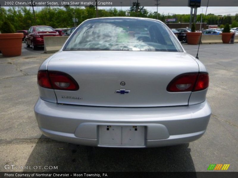 Ultra Silver Metallic / Graphite 2002 Chevrolet Cavalier Sedan