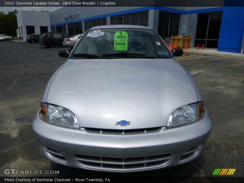 Ultra Silver Metallic / Graphite 2002 Chevrolet Cavalier Sedan