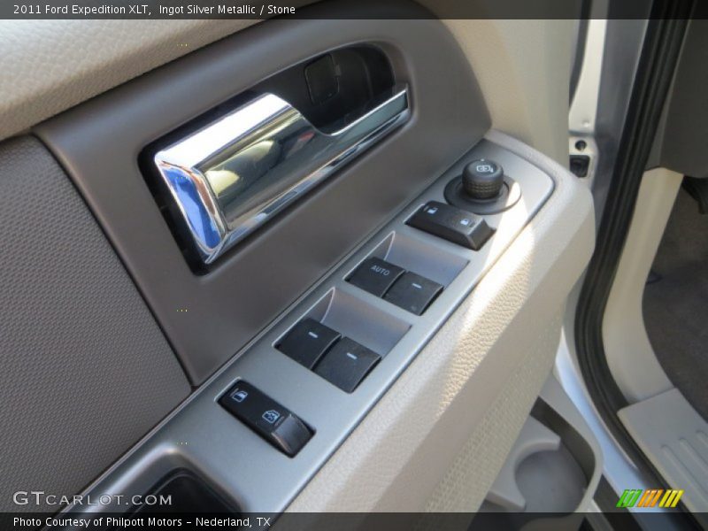 Ingot Silver Metallic / Stone 2011 Ford Expedition XLT