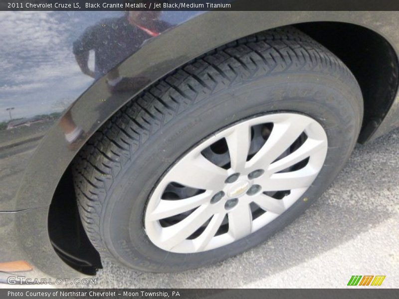Black Granite Metallic / Jet Black/Medium Titanium 2011 Chevrolet Cruze LS