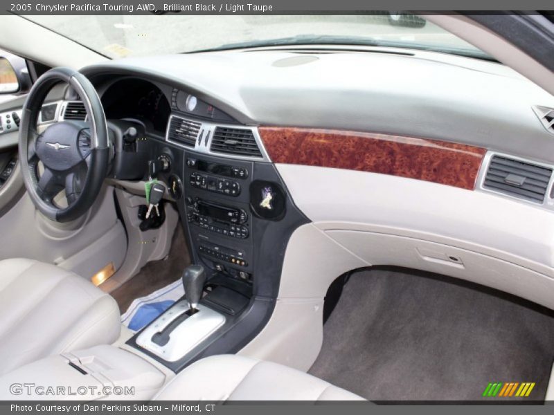 Brilliant Black / Light Taupe 2005 Chrysler Pacifica Touring AWD