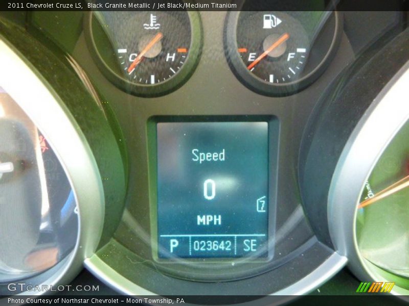 Black Granite Metallic / Jet Black/Medium Titanium 2011 Chevrolet Cruze LS
