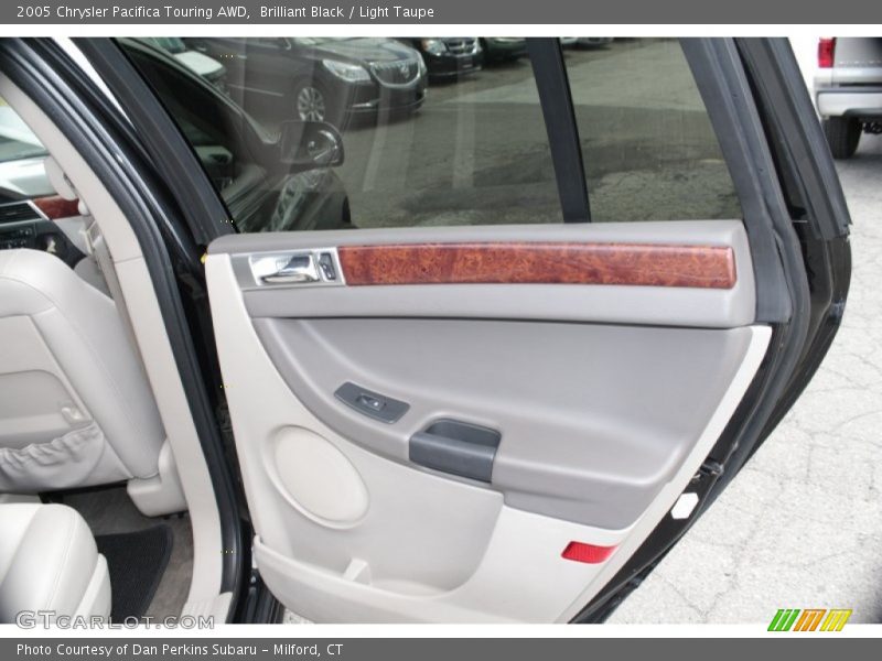 Brilliant Black / Light Taupe 2005 Chrysler Pacifica Touring AWD