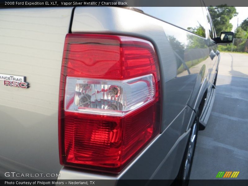 Vapor Silver Metallic / Charcoal Black 2008 Ford Expedition EL XLT