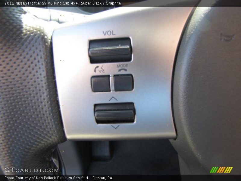Super Black / Graphite 2011 Nissan Frontier SV V6 King Cab 4x4