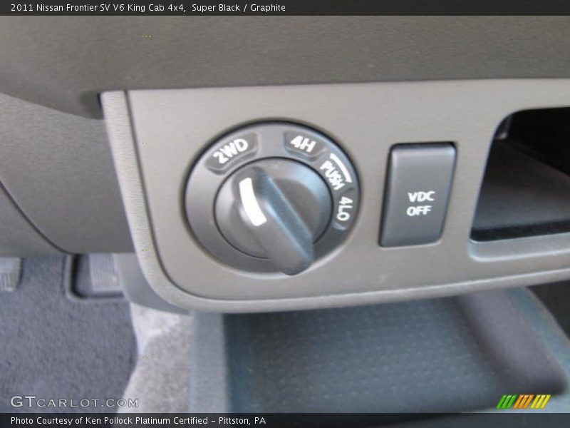 Super Black / Graphite 2011 Nissan Frontier SV V6 King Cab 4x4