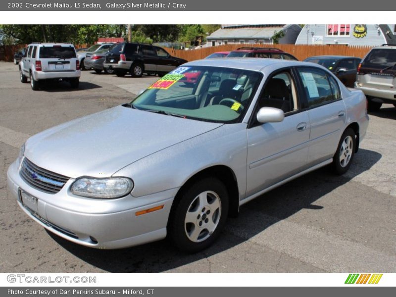 Front 3/4 View of 2002 Malibu LS Sedan