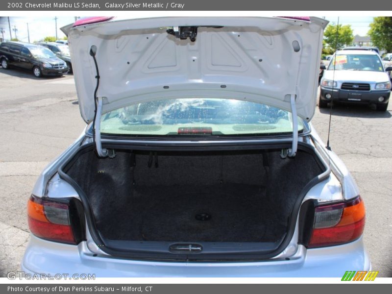 Galaxy Silver Metallic / Gray 2002 Chevrolet Malibu LS Sedan