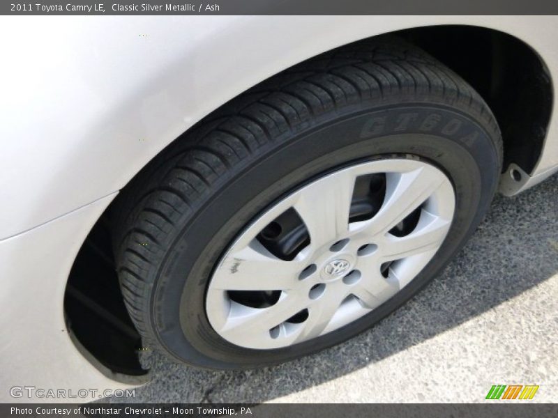 Classic Silver Metallic / Ash 2011 Toyota Camry LE