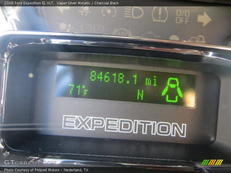 Vapor Silver Metallic / Charcoal Black 2008 Ford Expedition EL XLT