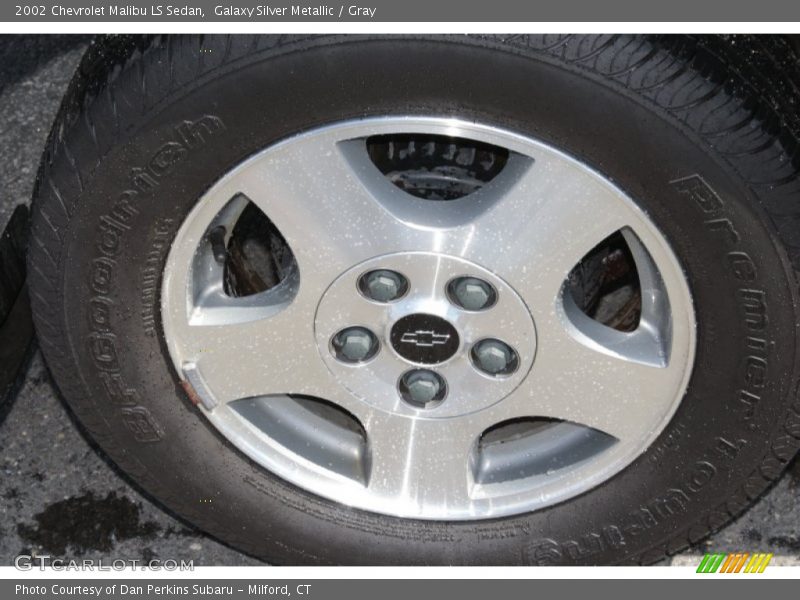 Galaxy Silver Metallic / Gray 2002 Chevrolet Malibu LS Sedan