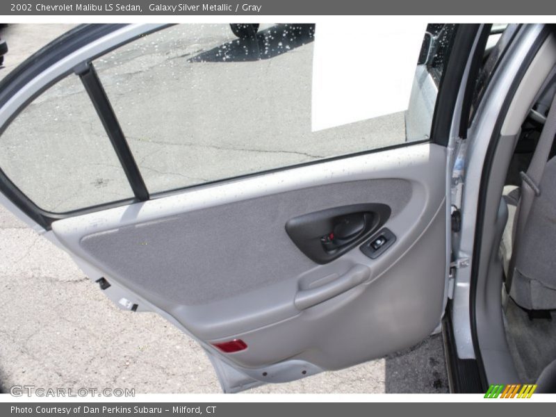 Galaxy Silver Metallic / Gray 2002 Chevrolet Malibu LS Sedan